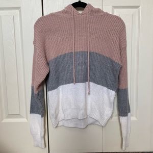 Urban Heritage Knitted Sweater Size M